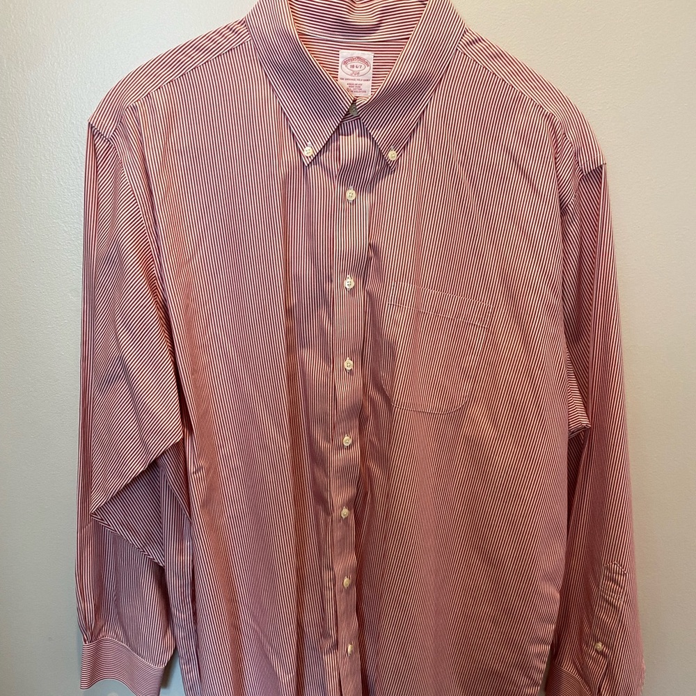 BROOKS BROTHERS 346 18-6/7 100% cotton non-iron Red & White Striped shirt